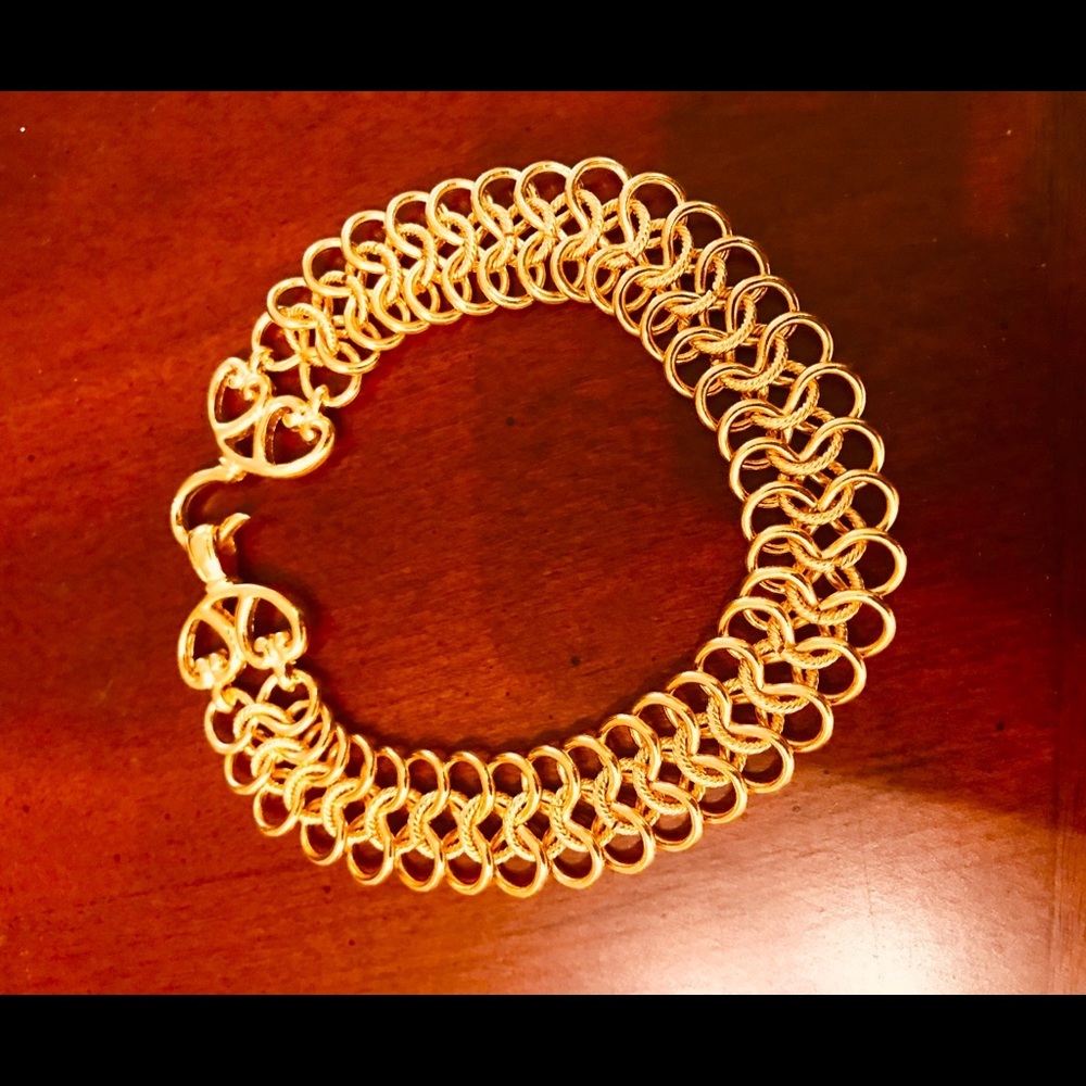 Bracelet